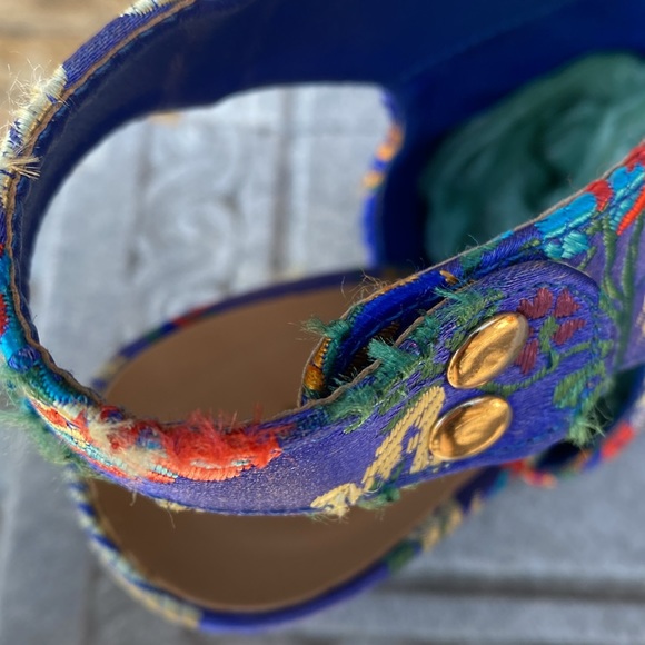 Bamboo Silk Embroidered Block Heels Size 8 ‘Frenzy’ - Picture 3 of 5